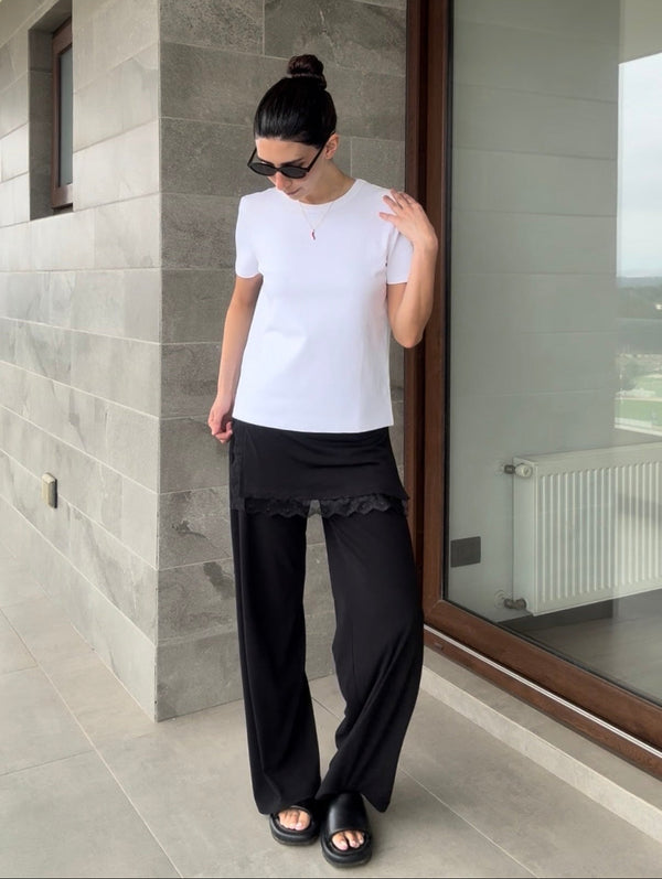 05.2 Lace Cover Black